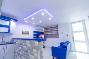 Zen Villa Jacuzzi Free WiFi and Netflix - Image 4