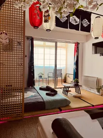 Samurai Suite – Whirlpool – 10 min from the Beach - Image 2