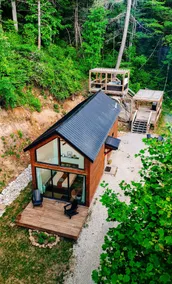 Boulder Hot Tub | Red River Gorge Fall Escape - Image 5