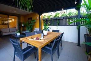 Zen Seaside 1BR Waterfront Apt - Image 4