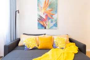 Cozy 2BR Guesthouse Near Philly - Image 5