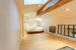 GuestReady - L’Ecrin du Vieux-Lyon Calme, Standing - Image 5