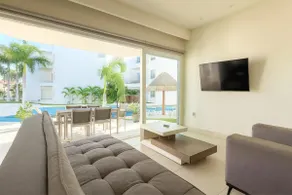 Sea View: Terrace-Pools-Beach Nearby-Fast WiFi - Image 2