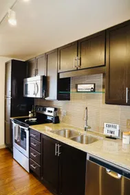 Modern 1BR | City Views | Parking Included - Image 3