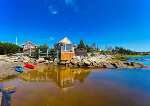 The Boathouse - “Oceanfront” (Kayaks & Firepit) - Image 5