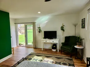 Garden Cottage - Image 3