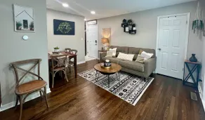 Visit Kansas City! Prime location! - Image 4