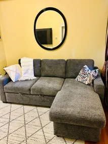 Entire Comfortable Apartment - Image 4