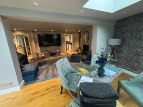 The Bainden, with Private Hot Tub All Year Round - Image 4