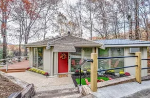 Lookout Villa - Image 2