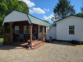 Sun Valley Farm Cottage - Image 2