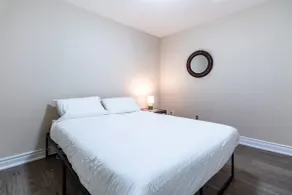 Thornhill 2 Bedroom Unit - Image 5