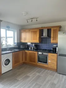 3 Bedroom Family Home with Sea and Mountain View - Image 5