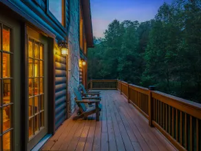 Peaceful Side Stonegate Cabin - Image 2