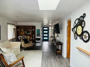 Cozy Coastal Cottage - Image 3