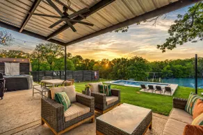 Lakefront · Pool · Sauna · Hot Tub · Sleeps 14 - Image 2