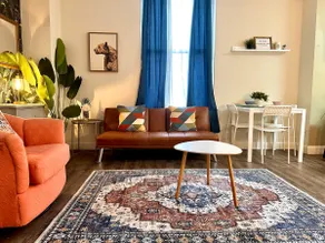Downtown Living Beale - 1BR Apt w/Flexible Rates - Image 2