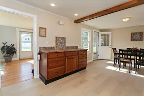 Entire Ideally Located Private Cape Elizabeth Home - Image 5