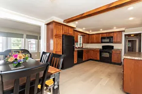 Entire Ideally Located Private Cape Elizabeth Home - Image 3
