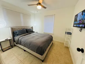 Cozy Quiet Houston Duplex 2 bedrooms - Image 5