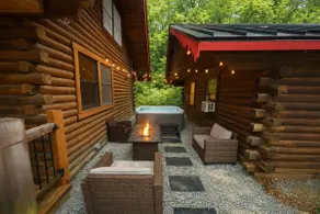 Sunrise Cabin w/ Hot Tub and Amazing Views - Image 3
