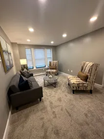 Condo minutes from Downtown - Image 4