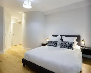 King Size 2Bed - Premium Apartment - Image 4