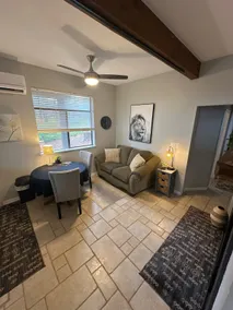 Pine Hill Retreat - Image 4