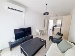 Beach Vibes Beachfront Apartment - Image 5