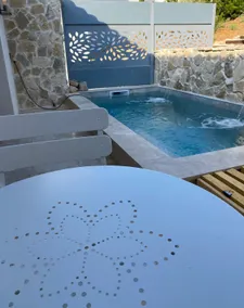 Private Mazet with Pool & Hot Tub for Your Exclusive Use - Image 4