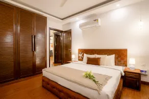 Urban Retreat with Stylish 3BHK Hideaway in Delhi - Image 2