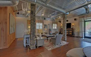 Country Farm Estate, 18 Acres! Tiny Weddings! - Image 5