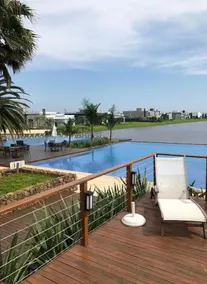House in a high-end gated community - Image 4
