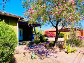 Dunbar Spring Vintage Retreat w/ private spa/pool - Image 4