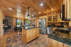 Castello:cabin with hot tub, pool table, lakeview - Image 3