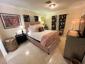 Cute Villa next to the beach! - Image 4