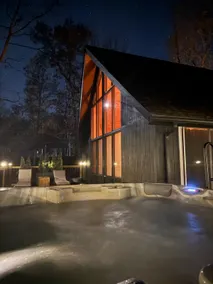 Toasted Marshmallow Chalet | Hot Tub & Fire Pit - Image 4