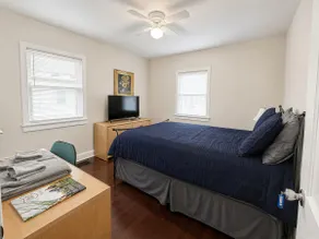 Spacious Brick Home - Sleeps 8 - Near Downtown - Image 3