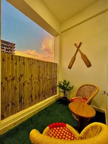 Harbour by Ven a casa•Cozy 2BHK•Centrally located - Image 4