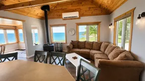 Lakeview Cottage - Image 3