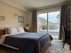 Cozy Unit in Convenient Inner Richmond District - Image 3