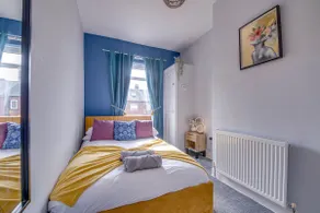 Castleford Stay, Families & Work Trips at Liquorice Lodge - Image 4