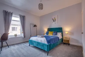 Castleford Stay, Families & Work Trips at Liquorice Lodge - Image 3