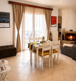 H&H cozy retreat ,Fireplace and Parking - Image 4