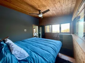 Comfortable lodging near ski hill & town - Image 5