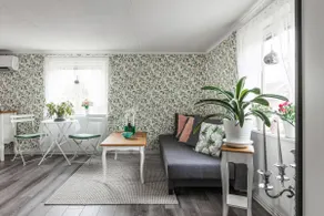 Cute cottage - Image 2