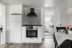 Cute cottage - Image 5