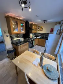 Charmant chalet Conwy à pied de la ville pour 4 personnes plus un lit WIFI et à l'extérieur. - Image 4