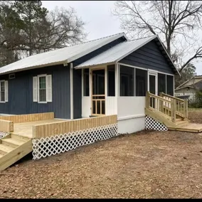 Farmhouse Suite: Modern Amenities, Historic Soul - Image 3