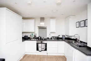 No 5 Saxon Court - Image 3
